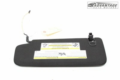 Cadillac XT4 2019-2024 pasajero delantero derecho parasol parasol OEM Foto 1 de 4