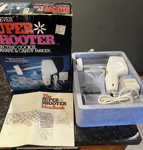 Vintage Wear Ever Super Shooter Electric Cookie Press 70001 Tested~Read - Picture 1 of 1