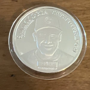 SAMMY SOSA CHICAGO CUBS ENVIROMINT 62 HOME RUN RECORD SILVER COIN CLEAN - Picture 1 of 7