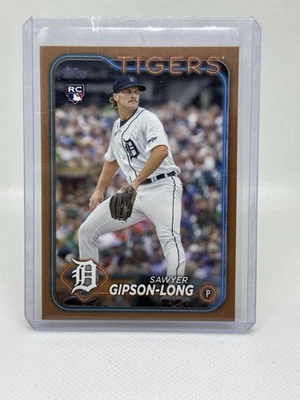 2024 Topps Series 2 Gold /2024 Sawyer Gipson-Long #616 Rookie RC - Image 1 of 2