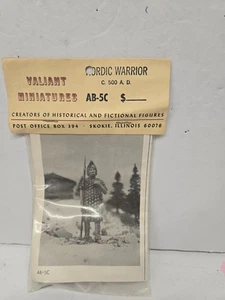 Vintage nuovo in confezione Valiant Metal Model Kit #AB-5C Nordic Warrior c. 500 AD Soldier - Foto 1 di 2