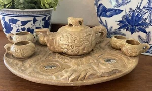 Vintage 8 Stück geschnitztes Speckstein Baijiu Trinkgeschirr mit Drachendetails - Bild 1 von 20