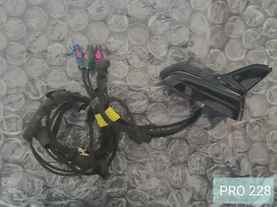 Audi S5 A5 2008 2009 2010 2011 2012 cupé antena techo aleta antena 8T0035503 k Foto 1 de 4