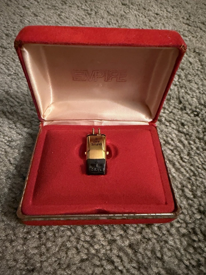 Vintage Empire 440E Stereo Cartridge / Elliptical Diamond & Presentation Case - Image 1 of 4