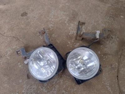 SUBARU IMPREZA BLOBEYE 2003-2006 PAIR FRONT BUMPER FOG LIGHTS WITH BRACKETS  - Image 1 of 4