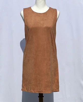 Women's Sleeveless Size Small Faux Suede Tan Blouse Tunic by Olivaceous Foto 1 de 4