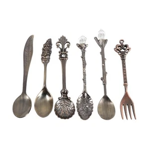 6Pcs/Set Flatware Vintage Royal Metal Spoons & Fork for Kitchen Dining Sweet - Picture 1 of 3
