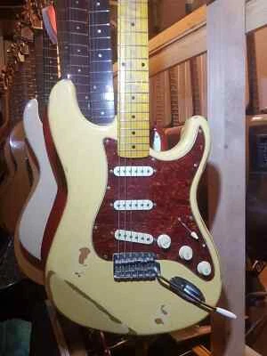 VESTER RELIC STR*T AÑOS 90 - CUELLO GRUESO Foto 1 de 4