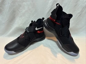 ''LEBRON SOLDATINO XII FLYEASE'' Nero/University Rosso Scarpe Uomo Taglia 7,5 - Foto 1 di 11