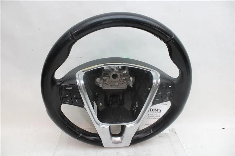 Volante Volvo S60 2014 14 negro 30756606 1152750 Foto 1 de 4