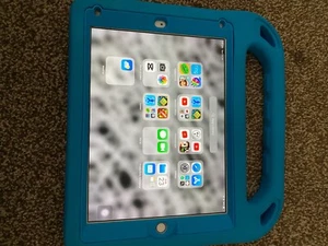 Apple iPad 6th Generation 2018 - 32GB 128GB - WiFi + Cellular Pristine A++ Cond - Picture 1 of 7