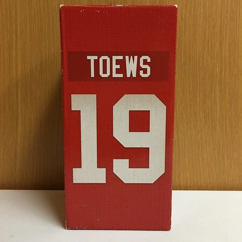 Jonathan Toews Chicago Blackhawks Bobblehead Training Camp Festival 2015 - NEW Cover