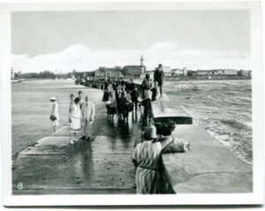 Purchase photo Baltic Sea resort Warnemünde/Rostock visitors to the pier 1930s - Picture 1 of 1