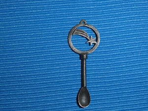 VINTAGE 1970s OLD ORIGINAL SNUFF SNORT STERLING SILVER SPOON PENDANT SHOOT STAR - Picture 1 of 5