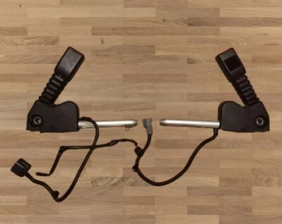 2007 - 2011 Ford Ranger Front Left Driver Right Passenger Seat Belt Buckles OEM - Image 1 of 2