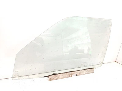 Mercedes-Benz E250 W124 S124 Diesel 1993 Front left door window glass 43R00086  - Image 1 of 4