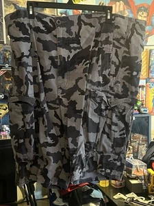 Shorts Herren Levi Camouflage 42 - Bild 1 von 2