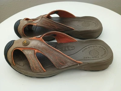 KEEN Bali Closed Toe Hiking Slide Brown Leather Sandals Slip On Women's Sz 8.5 - Image 1 of 4