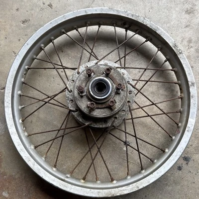 Kawasaki KD175 KD 175 1975 llanta trasera + buje Foto 1 de 4