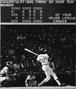 FRANK ROBINSON 8X10 PHOTO BALTIMORE ORIOLES O's BASEBALL PICTURE MLB HR 500 - Picture 1 of 1