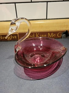 Vintage Hand Blown Cranberry Glass Swan Dish/Bowl - Picture 1 of 10