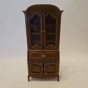 Mobiletto in legno casa delle bambole bellissimo armadio vintage - Foto 1 di 8
