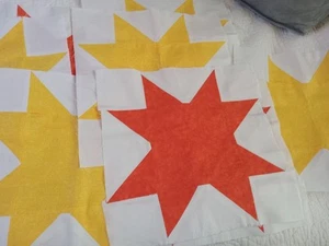 9 Edredón Vintage 12" Cuadrados Rojo Amarillo Estrella Patrón Máquina Cosido Prensado Hecho a Mano - Imagen 1 de 11