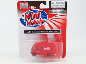 HO Scale CMW Mini Metals 30386 International Metro Van - Swift's Meats - Picture 1 of 4