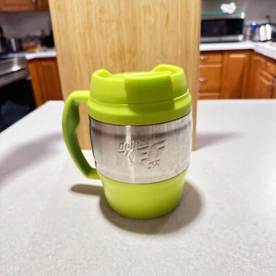 Taza de viaje aislada BUBBA KEG 52 onzas verde e inoxidable con asa tapa abatible Foto 1 de 2