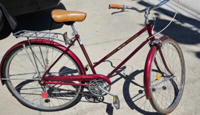 Vintage Free Spirit Sears Roebuck Commuter City Bike Bicycle  - Image 1 of 4