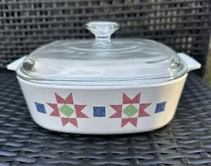 Vintage Corningware USA Dish + Pyrex Lid | Rare Quilt Design | 2 Litre - Picture 1 of 11