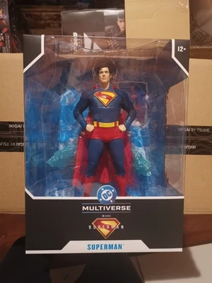 Superman Movie 2025 12" Pvc Statua McFarlane 30 cm DC Multiverse - Immagine 1 di 2