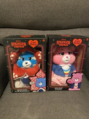 Stranger Things x Care Bears Grumpy Bear as The Demogorgon & Cheer Bear Eleven - Imagem 1 de 4