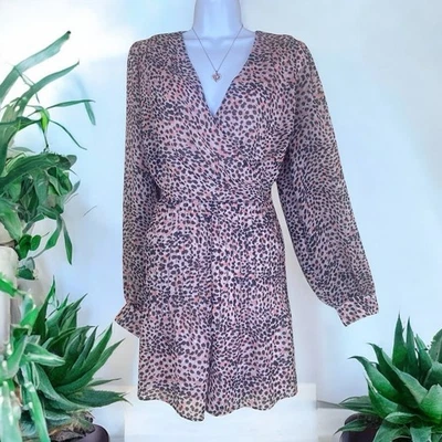 Mameluco delantero plisado forrado semi transparente con estampado de animales Express rosa y negro grande Foto 1 de 4