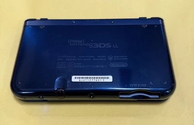 Nintendo Nuevo 3DS LL XL con Cargador, Lápiz y Juego Minecraft Foto 1 de 4