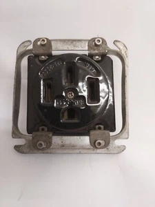 HUBBELL 50A 125/250V Electrical Plug Receptacle - Outlet - Vintage - Picture 1 of 4