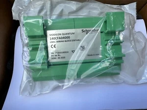 SCHNEIDER Modicon Quantum 140CFA04000 Universal Wiring Block STRTHRU -Brand New - Picture 1 of 3