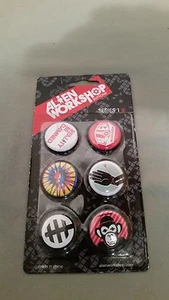 Neu Alien Workshop 6-teiliges Set Tasten Pinbacks ~ Serie 1 - Bild 1 von 1