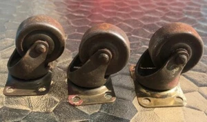 3 Antique Vintage Matching Cast Iron Wheels - Picture 1 of 3