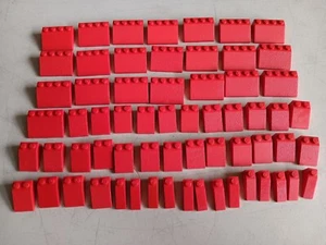 LEGO LOTTO SFUSO DI 62 PENDENZE TETTO ROSSO 33° 3X1 3X2 3X4 - Foto 1 di 1