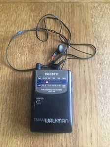 Sony SRF-49 FM/AM Walkman With Belt Clip - Working - Picture 1 of 2