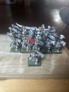 Warhammer Fantasy Black Orcs x15 Regiment Metal OOP 2003 Ed + Banner Leader - Picture 1 of 4