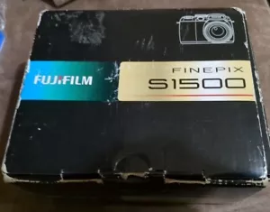 Fujifilm Finepix S1500 10.0 MP 12x Zoom Digital Camera ~ Open box - Picture 1 of 4