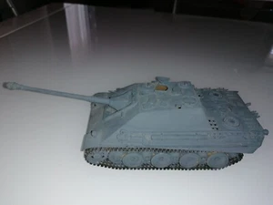 Tamiya 35203 German Tank Destroyer Jagdpanther carro armato scala 1/35 - Foto 1 di 7