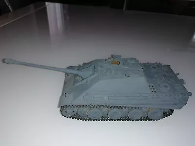 Tamiya 35203 German Tank Destroyer Jagdpanther carro armato scala 1/35 - Immagine 1 di 4