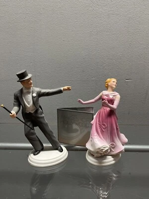 Avon - Images of Hollywood - Fred Astaire and Ginger Rogers - No Boxes - Image 1 of 4