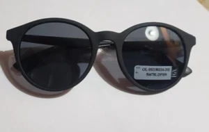 Dockers Women's Black Plastic Frame and Arms with Black Oval Lens - Picture 1 of 2