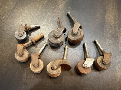 Винтажный лот из 8 шт. деревянных деревянных колесиков для кастера шкафа стола стула металлического стержня - Изображение 1 из 4