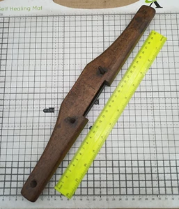 Vintage 13 3/4" / 2 1/2" Eisen Holzspeichenrasur Speichenrasur, handgefertigt? Altes Werkzeug - Bild 1 von 16