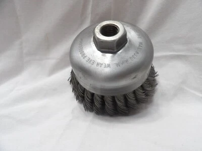 Cepillo de taza de alambre nudo Weiler Dualife 4" - Hecho en EE. UU. Foto 1 de 4